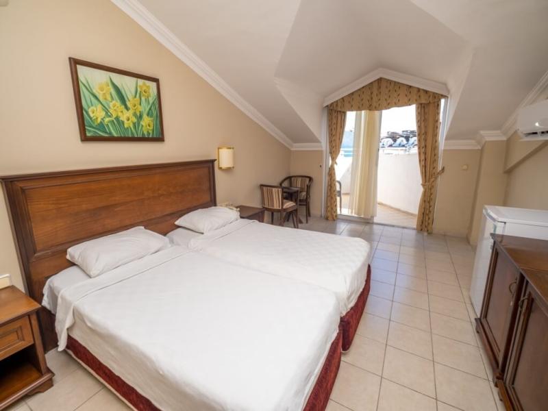 Prestige Garden Hotel 