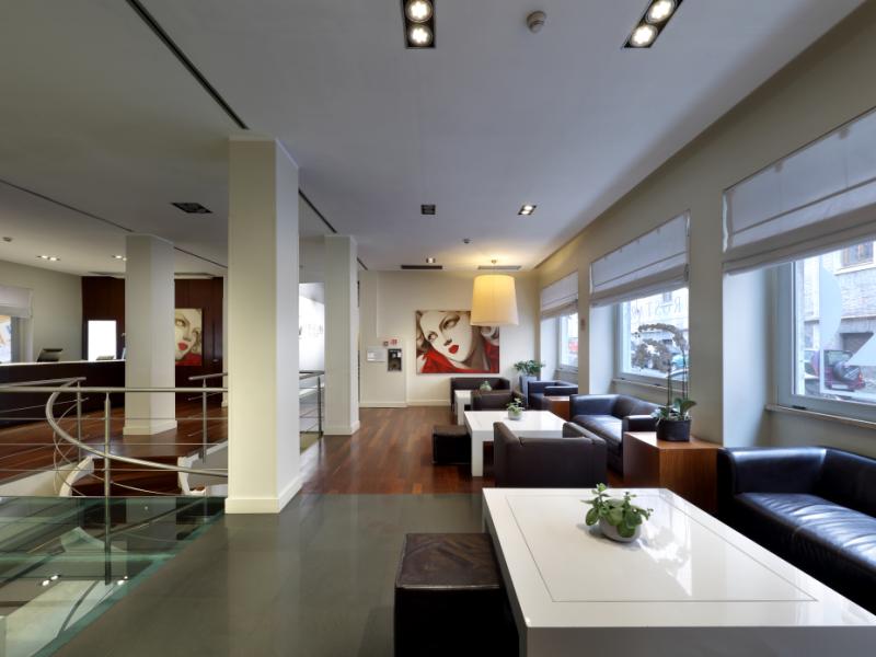 Saint John Hotel
