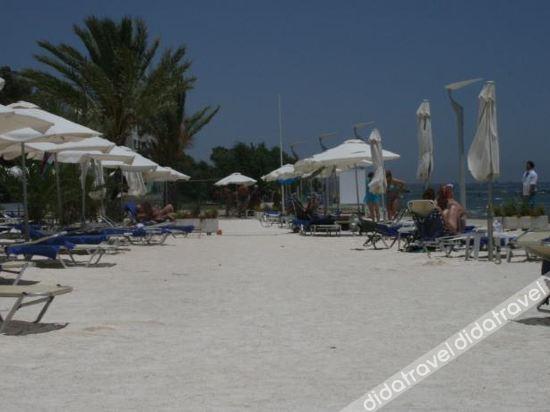 Radisson Beach Resort Larnaca