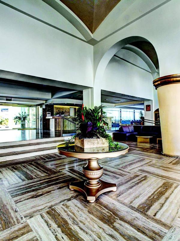 Radisson Beach Resort Larnaca