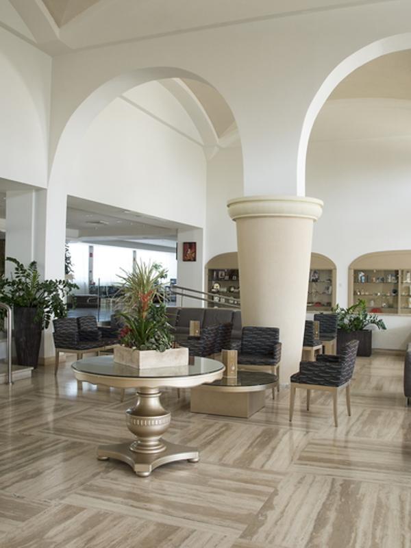 Radisson Beach Resort Larnaca