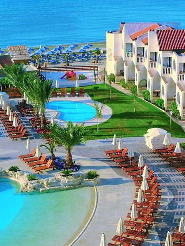 Radisson Beach Resort Larnaca