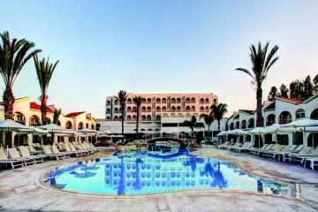 Отель Radisson Beach Resort Larnaca Кипр, Ларнака, фото 26
