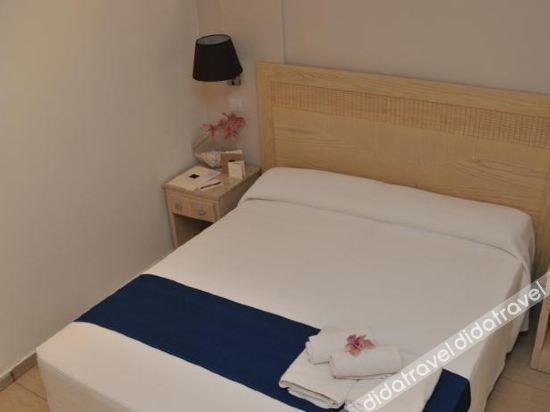 Radisson Beach Resort Larnaca