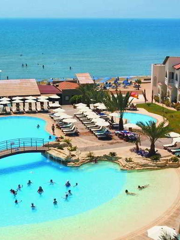 Radisson Beach Resort Larnaca