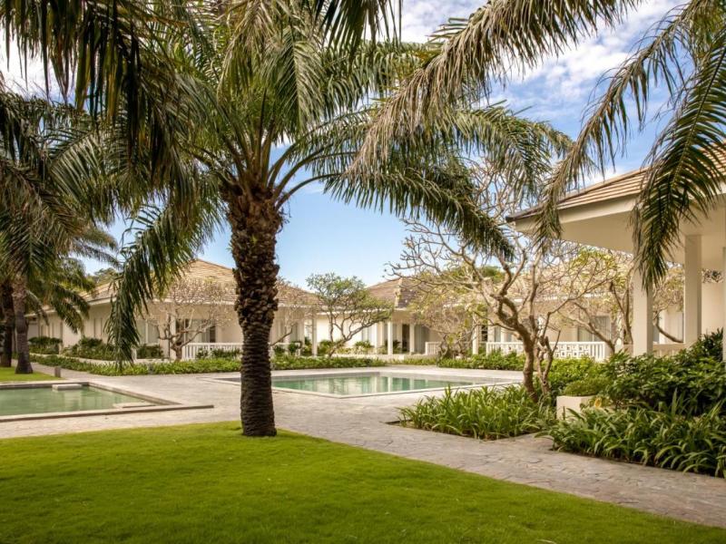 Azerai Ke Ga Bay Resort