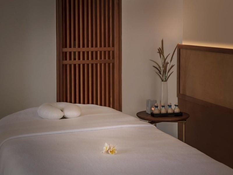 Azerai Ke Ga Bay Resort