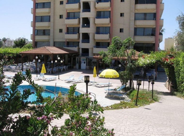 Arsinoe Beach Hotel