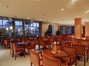 Protur Vista Badia Aparthotel