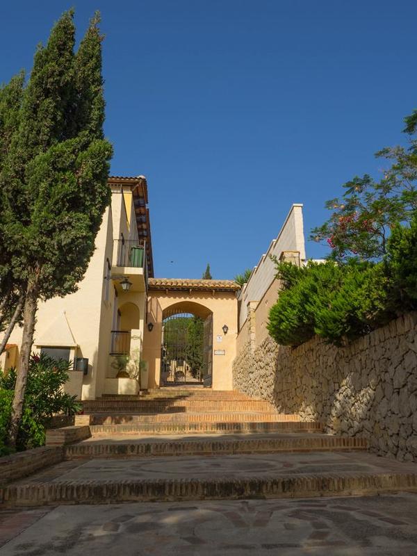 Occidental Pueblo Acantilado