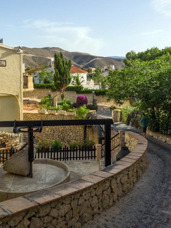 Occidental Pueblo Acantilado