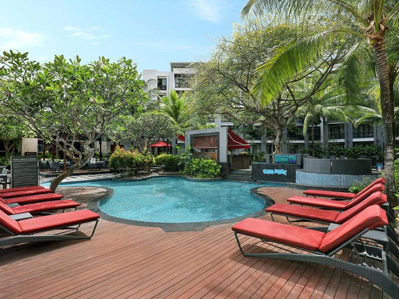 Pullman Bali Legian Beach Hotel