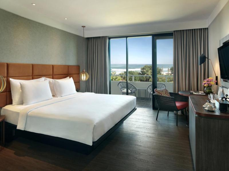 Pullman Bali Legian Beach Hotel