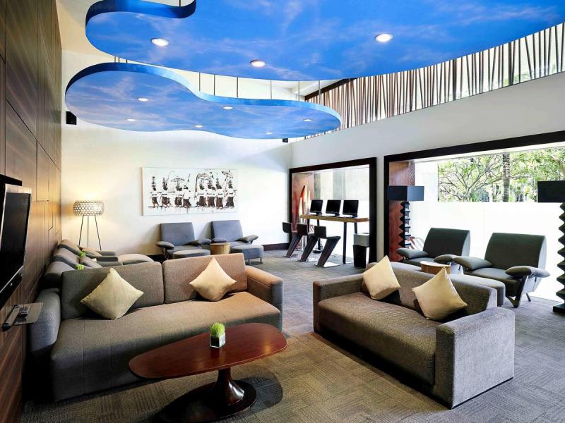 Pullman Bali Legian Beach Hotel