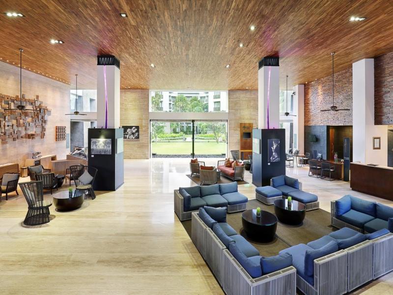 Pullman Bali Legian Beach Hotel