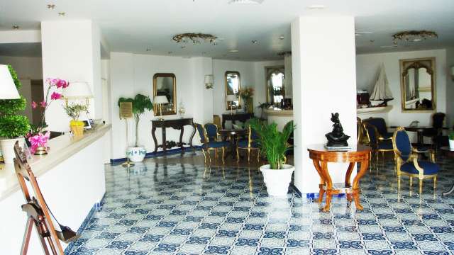 Punta Campanella Resort & Spa