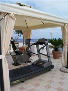 Punta Campanella Resort & Spa