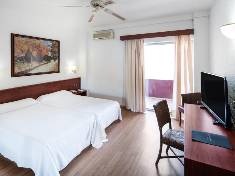 Catalonia Punta Del Rey