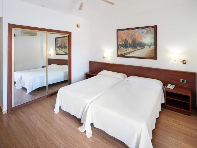 Catalonia Punta Del Rey