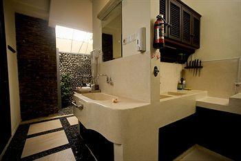 Отель Putu Bali Villa & Spa Индонезия, о Бали, фото 20