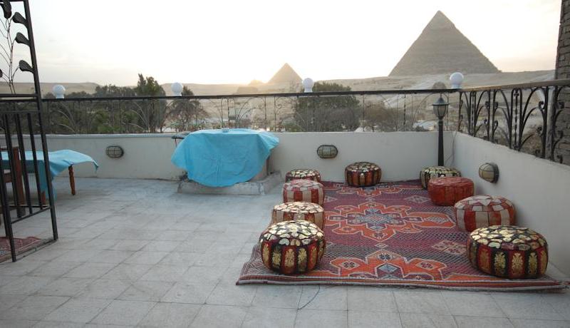 Pyramids View Inn