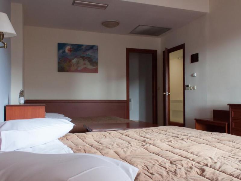 Art Pythia Hotel