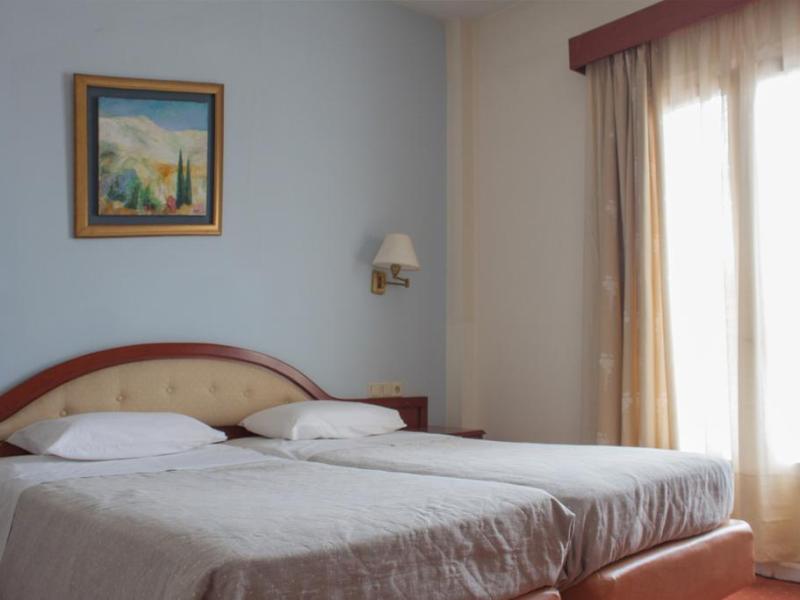 Art Pythia Hotel
