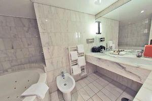 Quality Hotel Carlton