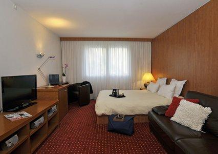 Quality Suites Bordeaux Aeroport & Spa