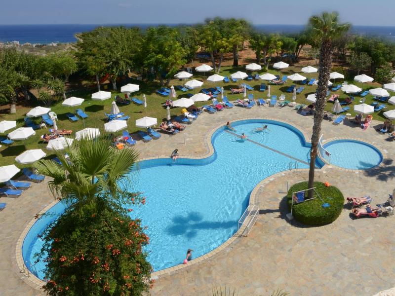 Artemis Hotel Apartments