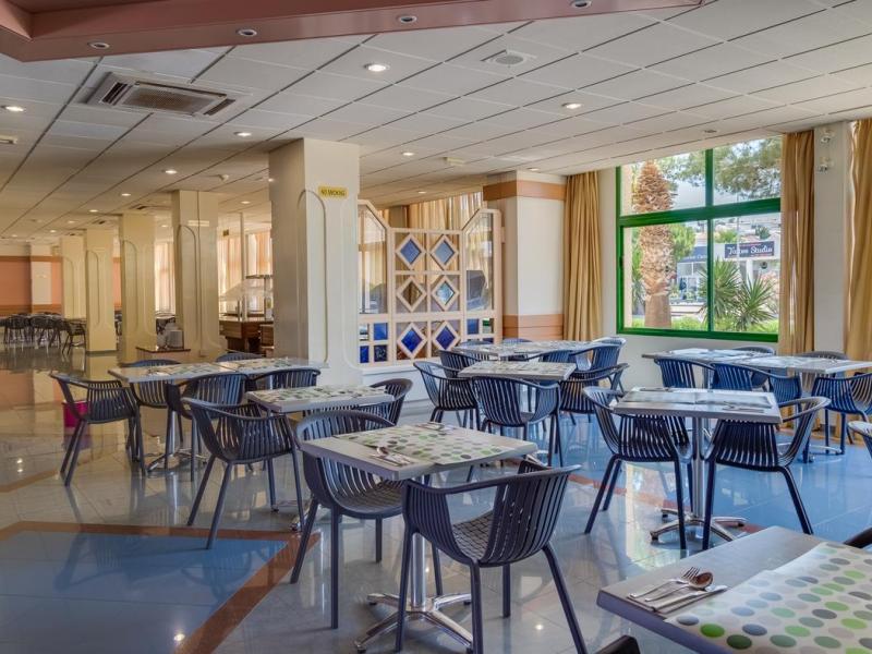 Artemis Hotel Apartments