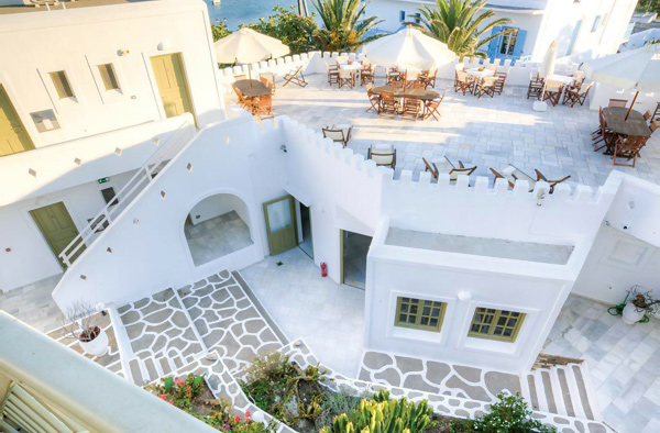 Artemis Hotel