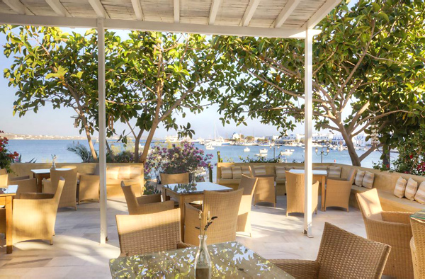 Artemis Hotel