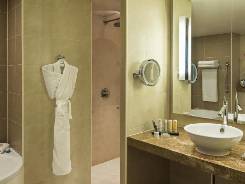 Radisson Blu Hotel Abu Dhabi Yas Island