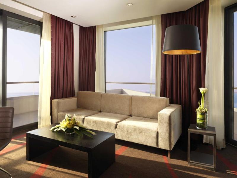 Radisson Blu Hotel Abu Dhabi Yas Island