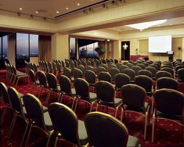 Radisson Blu Hotel Dubai Deira Creek