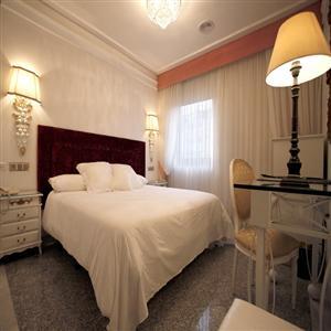 Sercotel Artheus Carmelitas Hotel