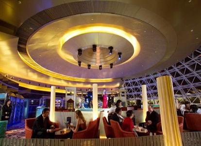 Radisson Hotel Shanghai New World