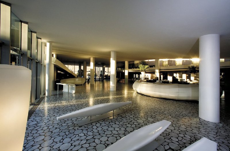 Radisson Blu es. Hotel