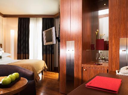 Radisson Blue Champs Elysees