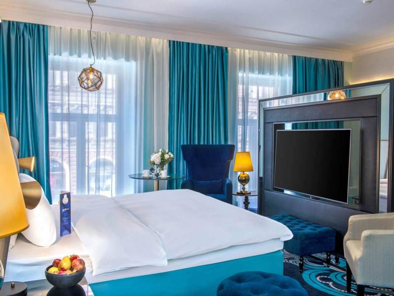 Cosmos Selection St. Petersburg Nevsky Royal Hotel 