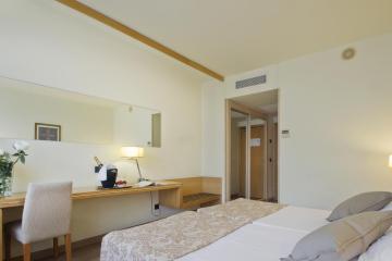 Отель Eurohotel Diagonal Port Испания, Барселона, фото 20