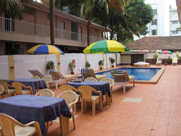 Rahi Coral Beach Resort