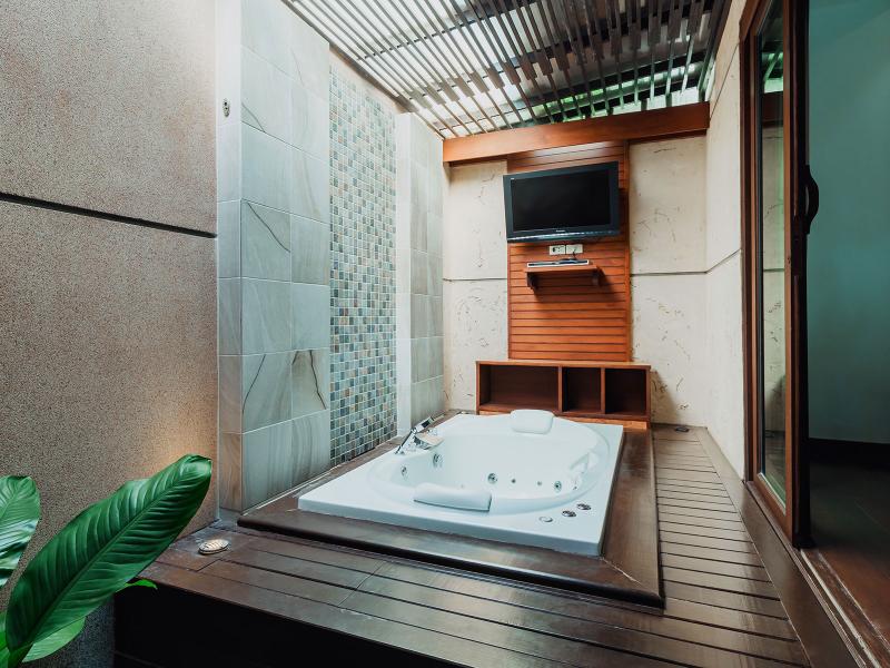 Railay Village Resort