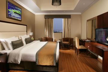 Отель Ramada Hotel & Suites Ajman ОАЭ, Аджман, фото 16