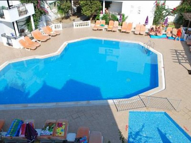 Club Arya Apart Hotel