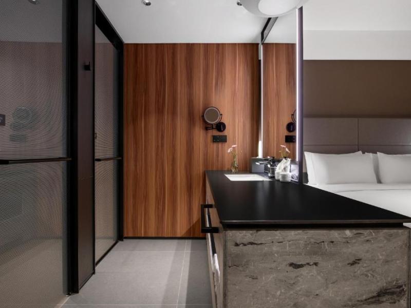 Intercity Guangzhou East Railway Station Hotel