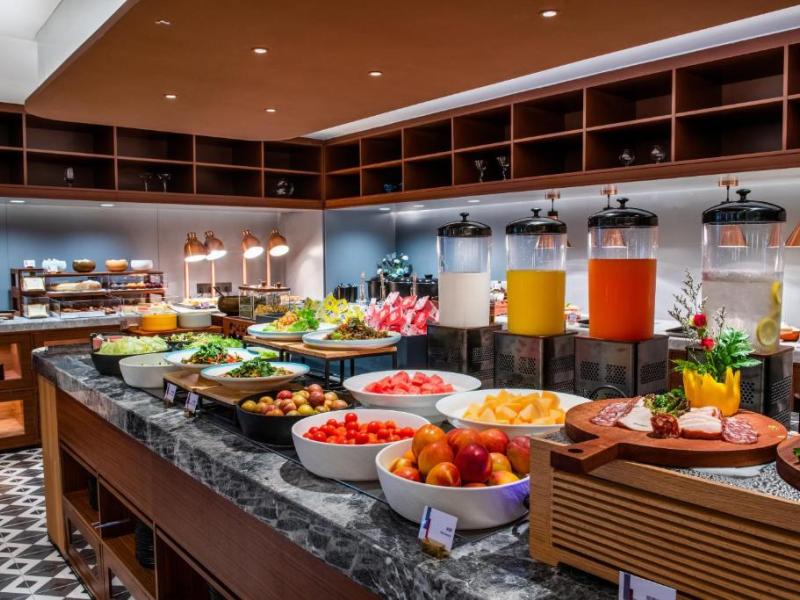 Intercity Guangzhou East Railway Station Hotel