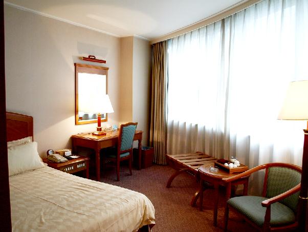 Ramada Plaza Hotel Fuzhou