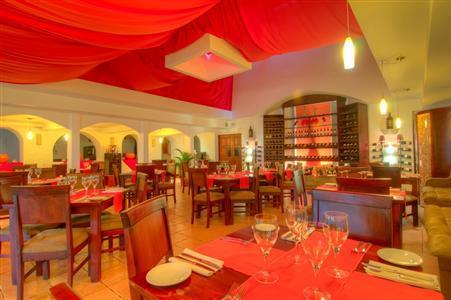 Ramada Plaza Herradura